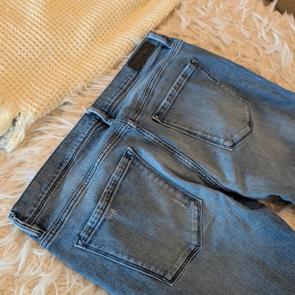 DKNY Men's Williamsburg Slim Denim Jeans 36x30